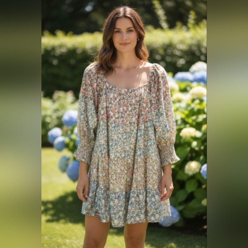 Storia Vici Babydoll Tiered Floral Print Bohemian Dress Medium